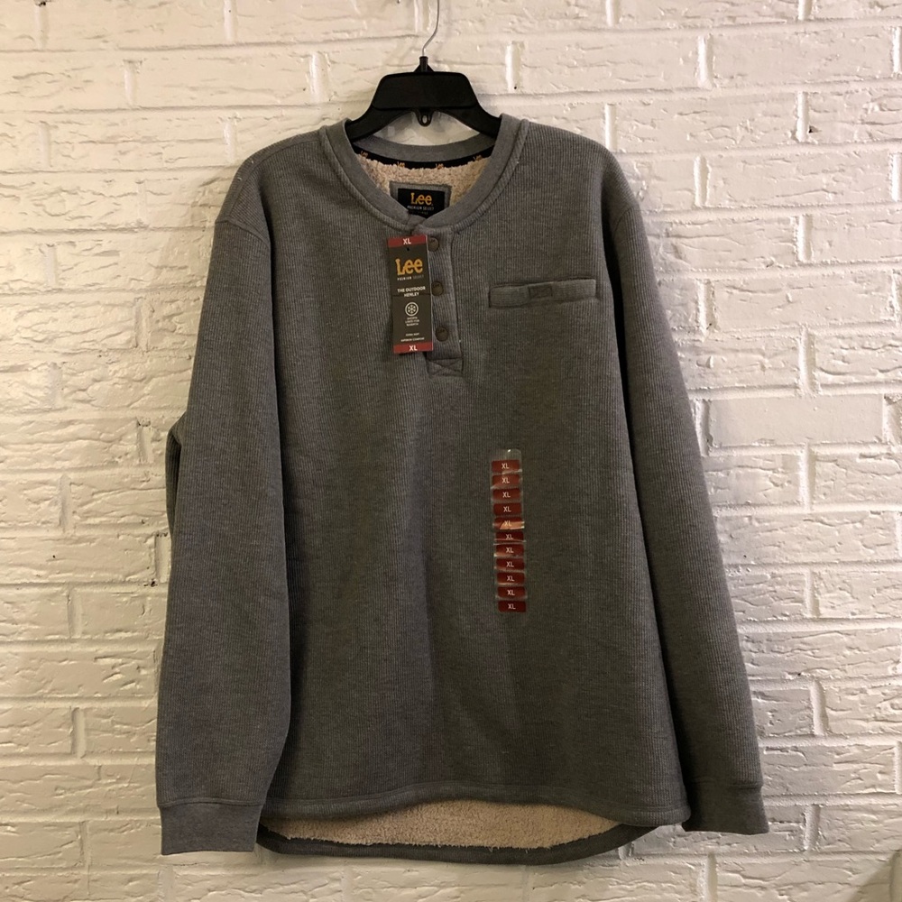 NWT Lee - Outdoor Henley Shirt